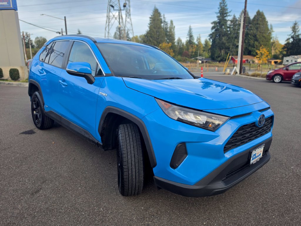 Used 2020 Toyota RAV4 LE w/ All Weather Liner Package AWD/4WD image 3