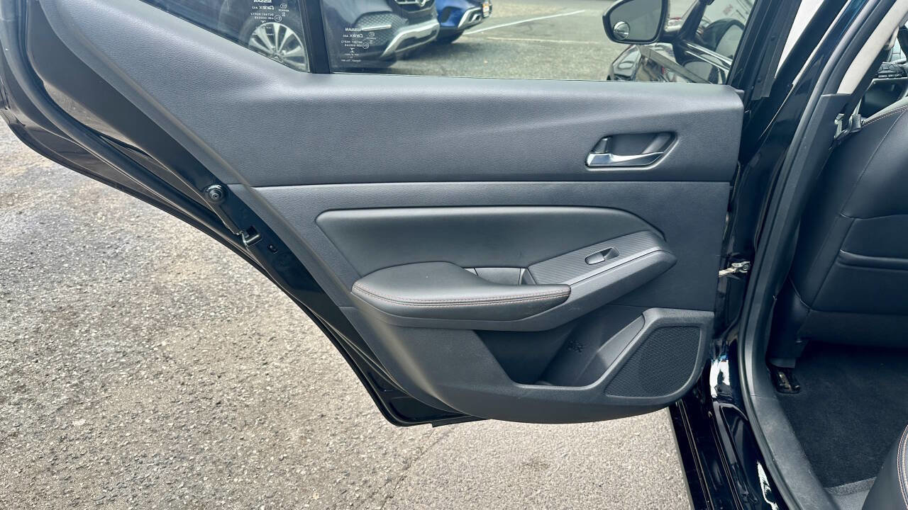 Used 2020 Nissan Altima 2.5 SR image 14