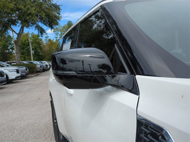 New 2026 Nissan Armada Platinum image 12