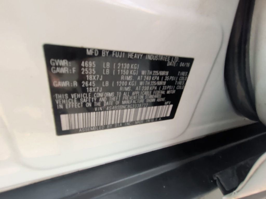 Used 2016 Subaru Outback 2.5i Limited AWD/4WD image 25
