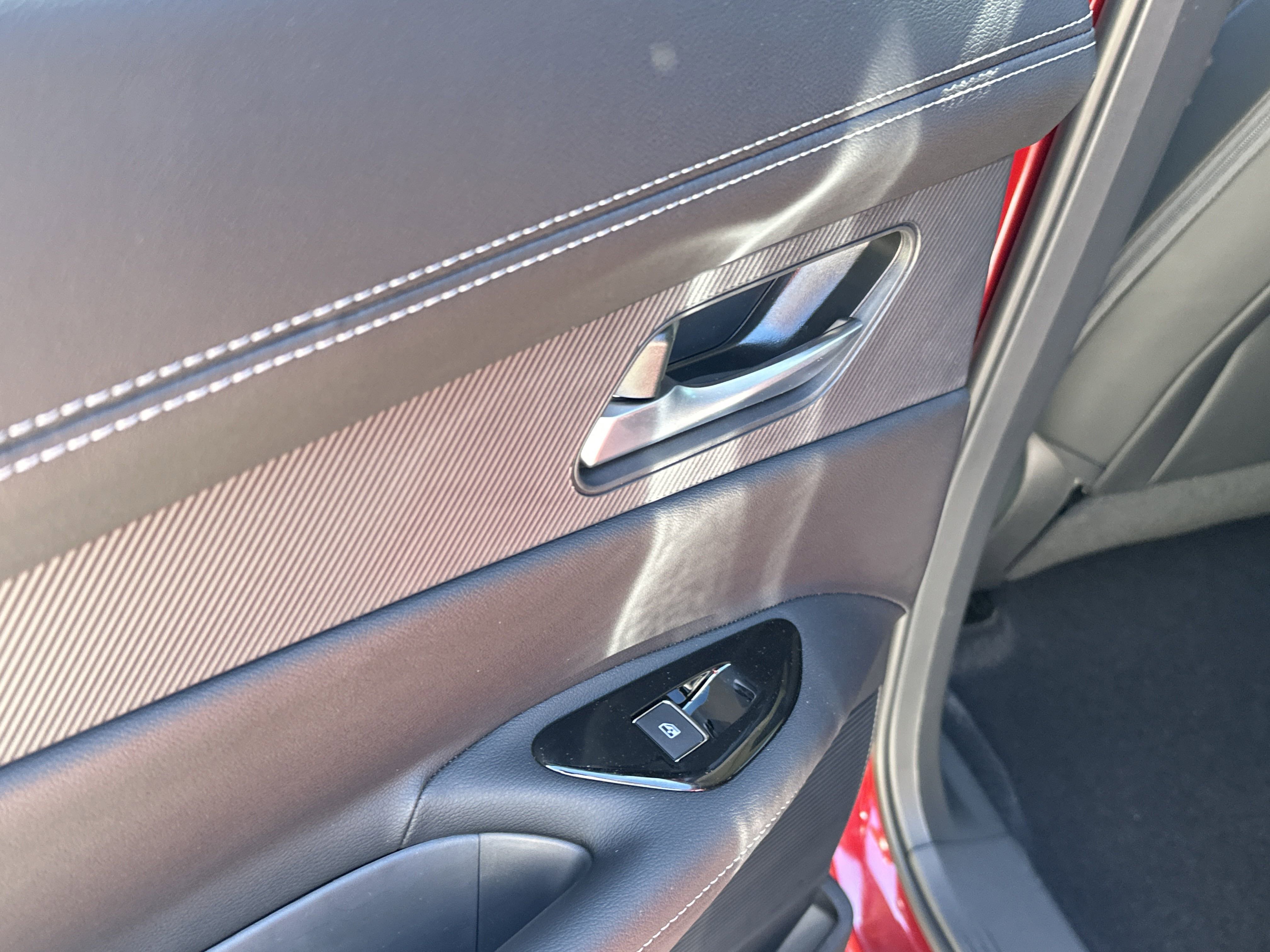 New 2025 Nissan Murano SL image 11