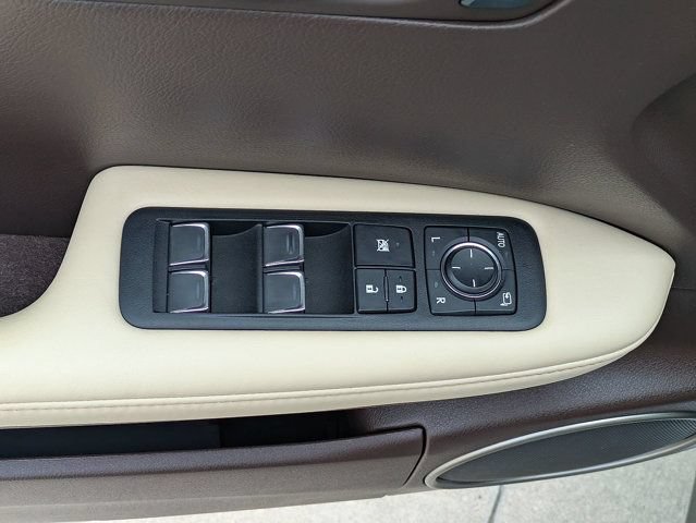 Used 2020 Lexus RX 450h AWD w/ Premium Package image 15
