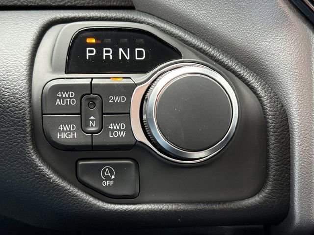 New 2026 RAM 1500 4x4 Crew Cab image 26