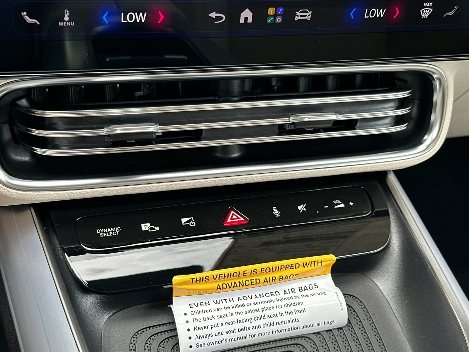 New 2027 Mercedes-Benz CLA 250+ image 21