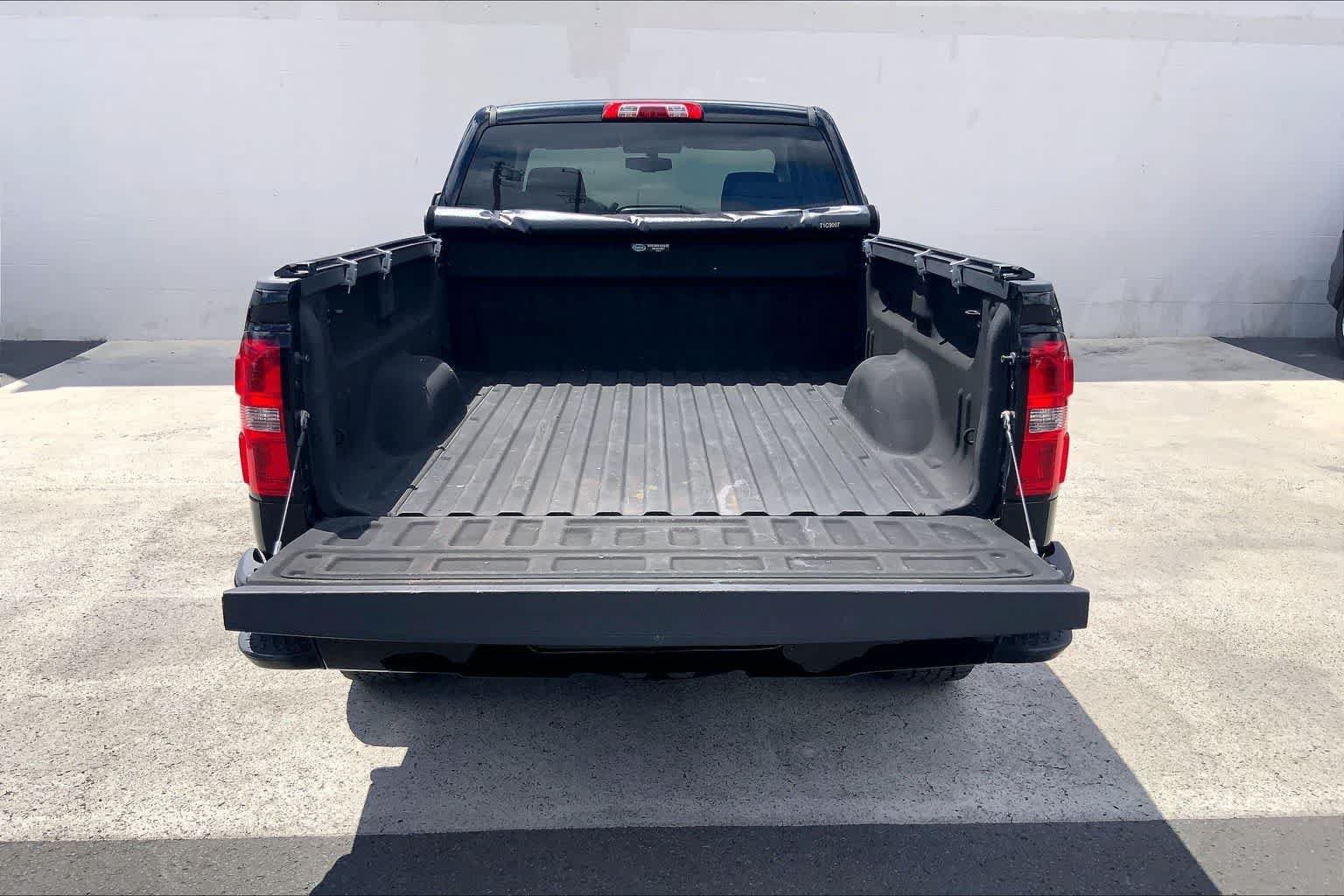 Used 2016 GMC Sierra 1500 4x4 Double Cab w/ Elevation Edition image 18