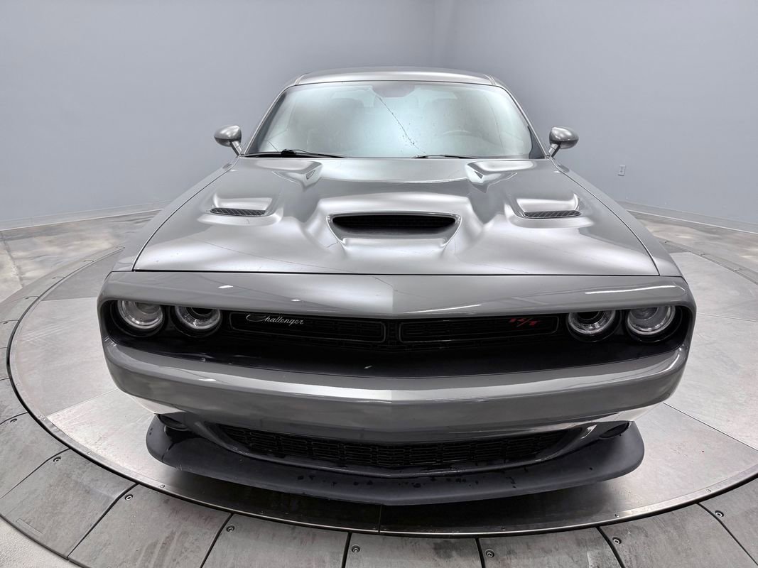 Used 2019 Dodge Challenger R/T Scat Pack RWD image 2