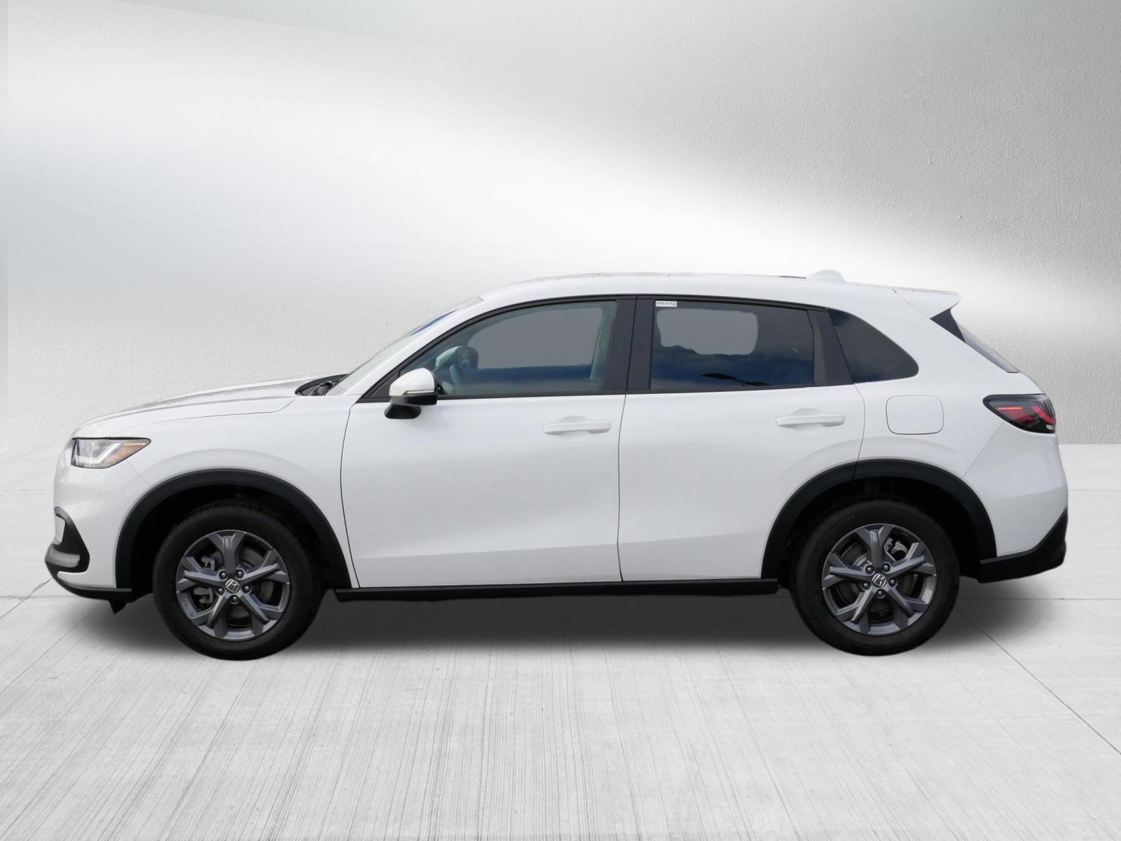 Certified 2026 Honda HR-V LX image 4