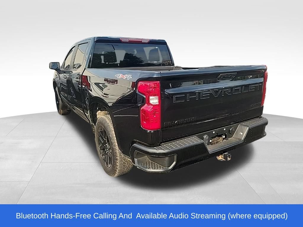 Used 2022 Chevrolet Silverado 1500 Custom w/ LPO, Dark Essentials Package AWD/4WD image 5