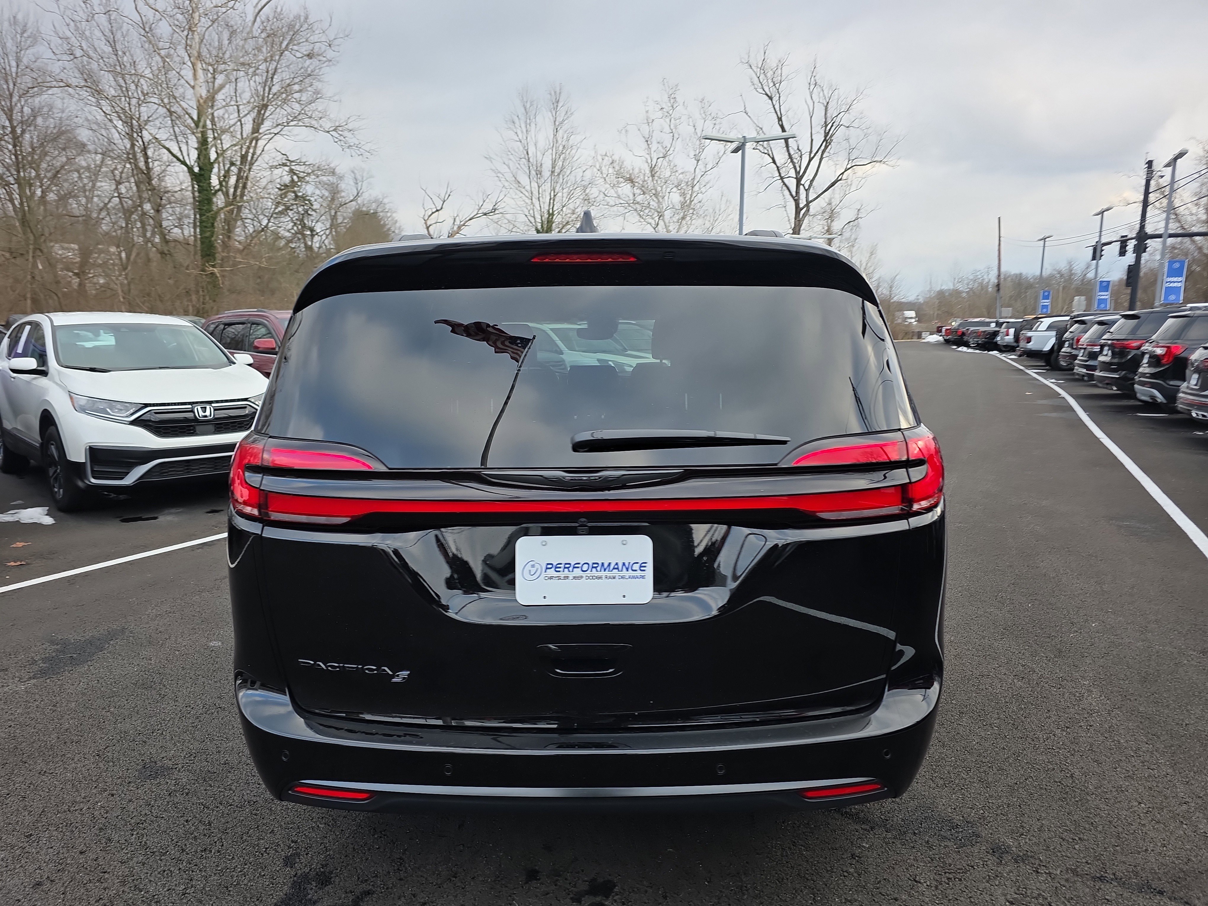 New 2026 Chrysler Pacifica Select image 21