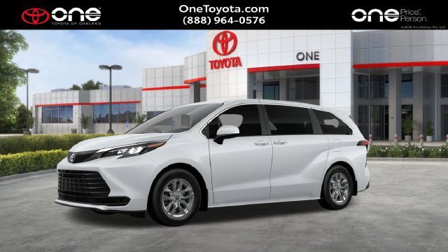 New 2026 Toyota Sienna LE FWD image 4