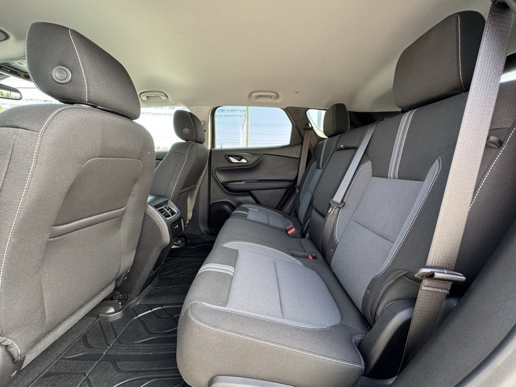Used 2023 Chevrolet Blazer LT w/ Convenience Package image 12