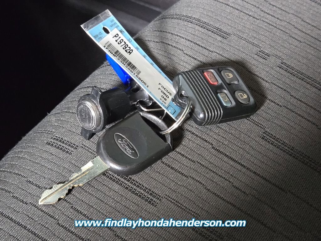 Used 2008 Ford Focus SE FWD image 31