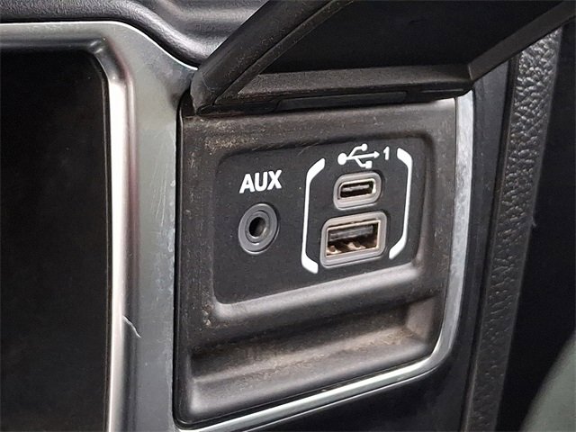 Used 2021 Jeep Wrangler Sport image 24