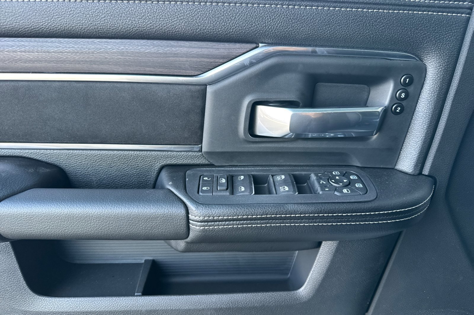 New 2026 RAM 2500 Laramie image 10