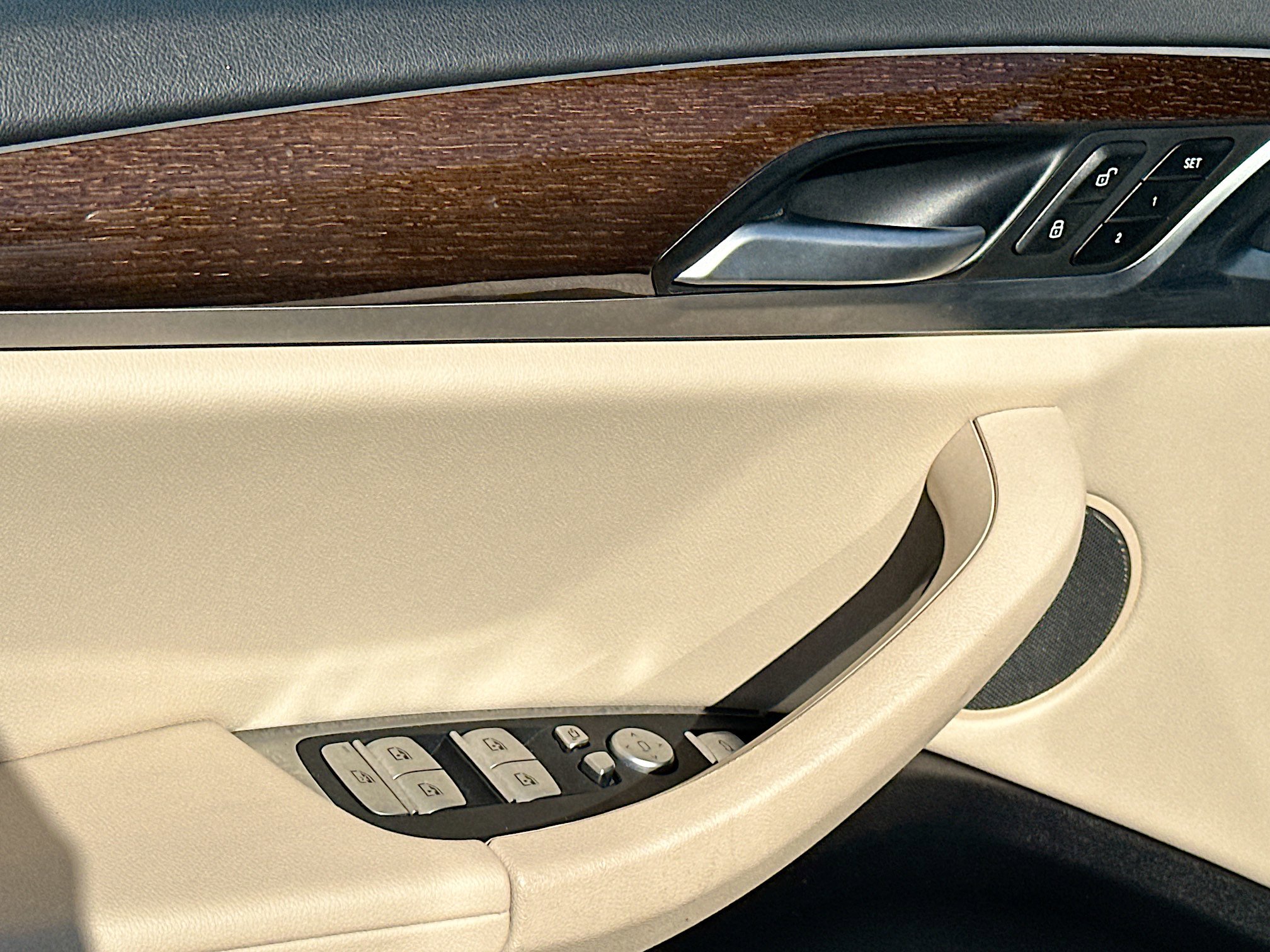 Used 2023 BMW X3 xDrive30i w/ Premium Package image 17