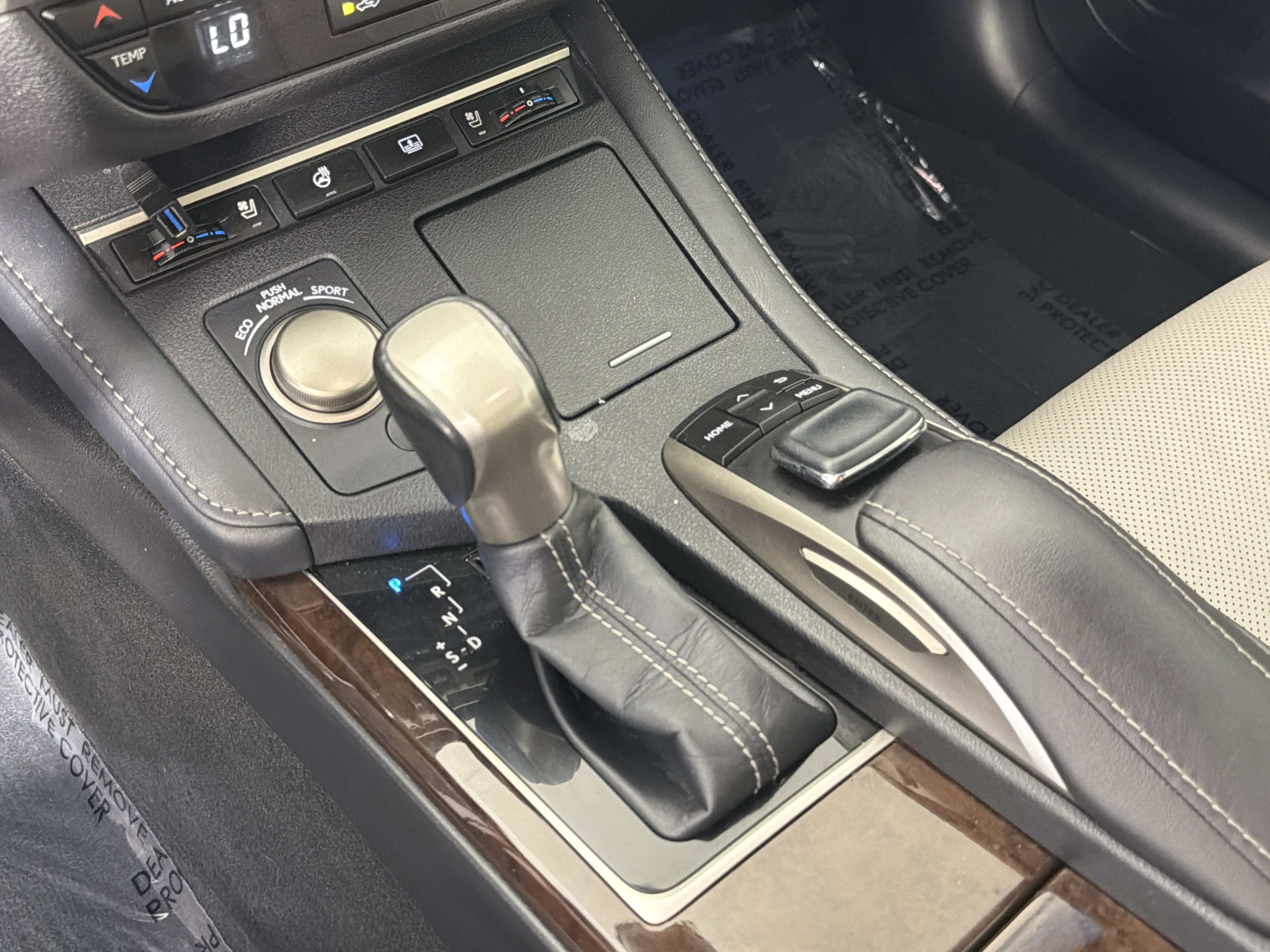 Used 2018 Lexus ES 350 w/ Luxury Package w/Wood Trim image 18