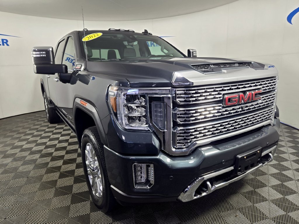 Certified 2022 GMC Sierra 3500 Denali w/ Denali Ultimate Package AWD/4WD image 8