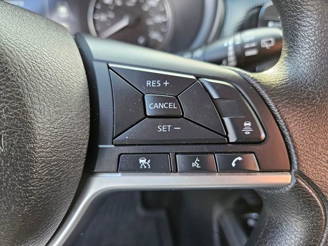 Used 2023 Nissan Kicks SV image 24