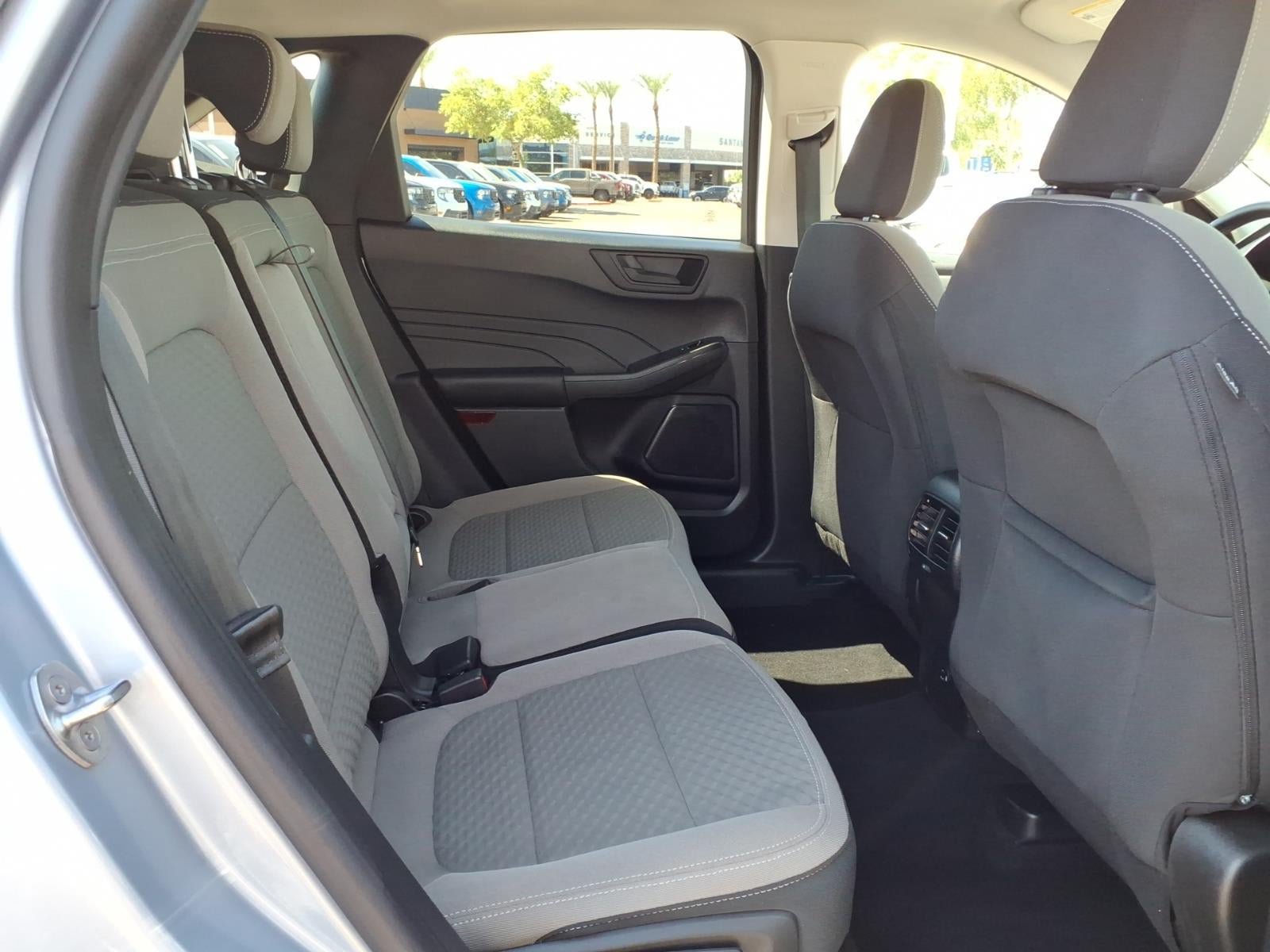 Used 2022 Ford Escape SE w/ Convenience Package FWD image 14