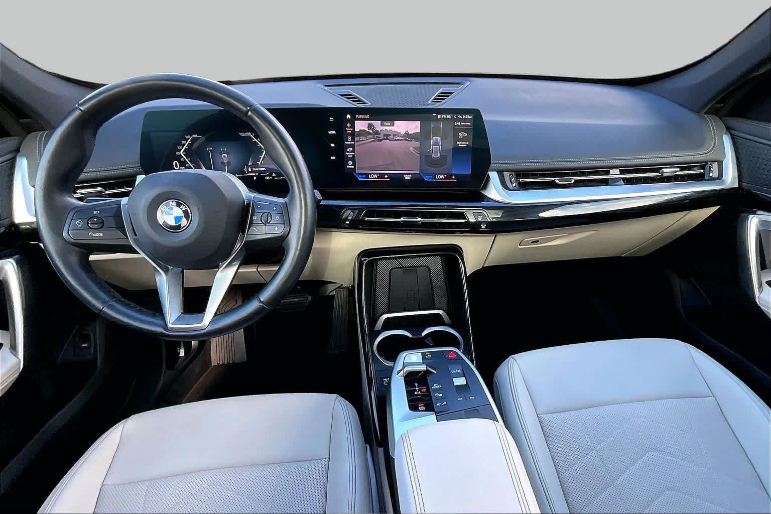 Used 2023 BMW X1 xDrive28i w/ Convenience Package AWD/4WD image 16