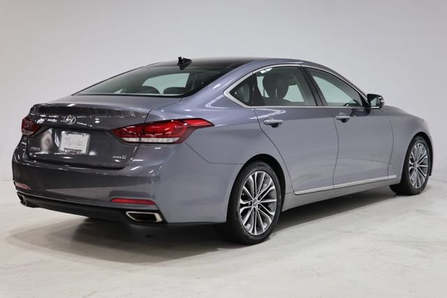 Used 2015 Hyundai Genesis 3.8 w/ Option Group 03 AWD/4WD image 8