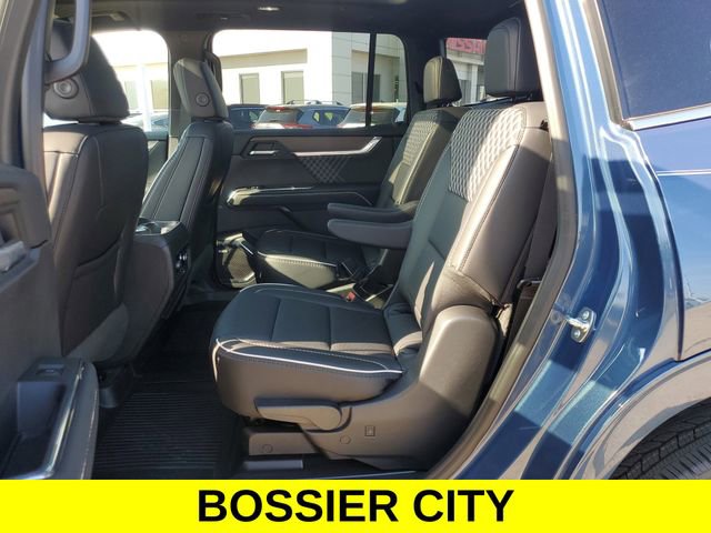 New 2026 GMC Acadia Denali w/ Super Cruise Package FWD image 9