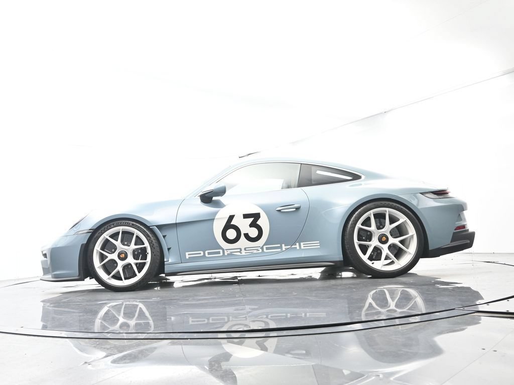 Certified 2024 Porsche 911 GT3 RS RWD image 48