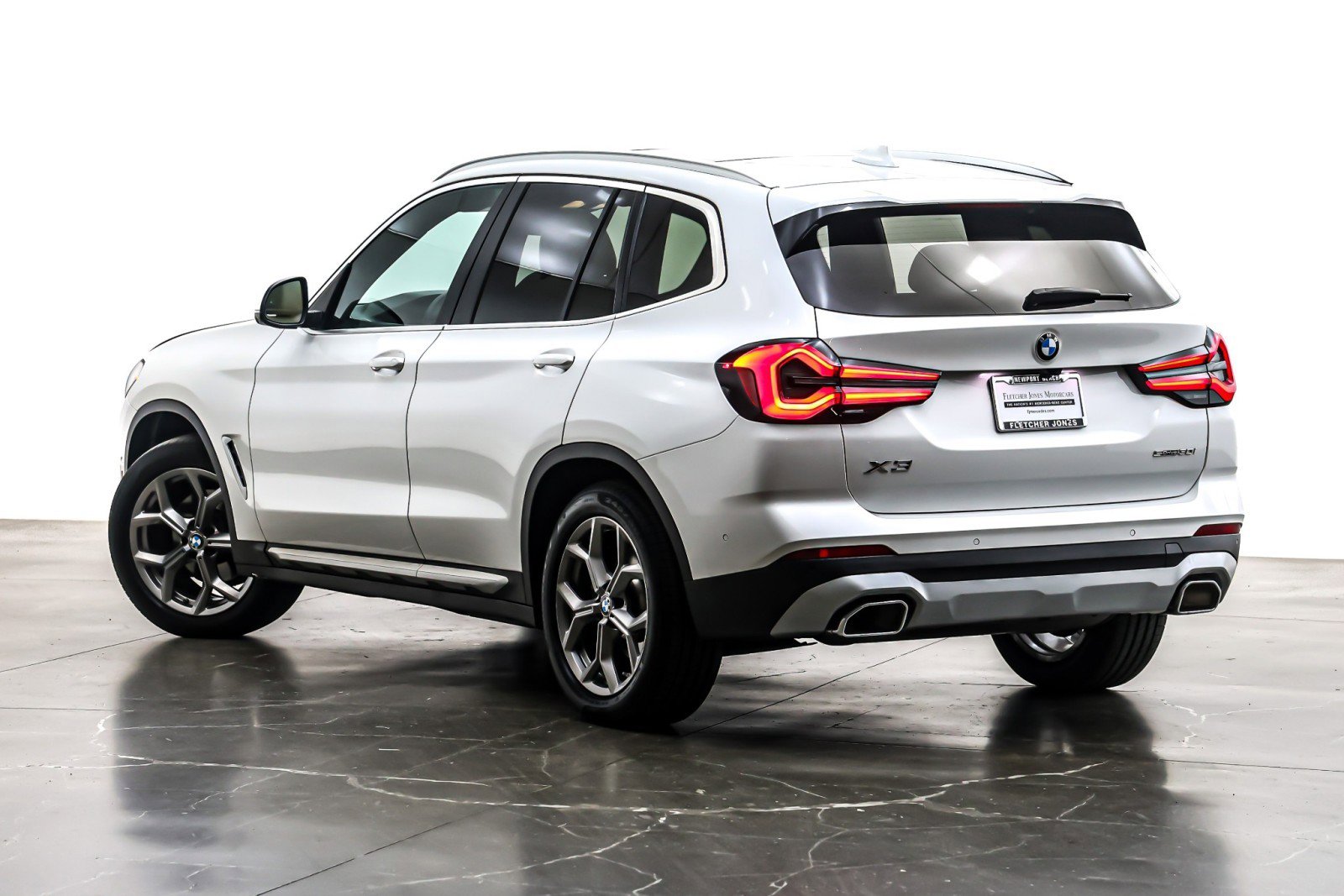 Used 2024 BMW X3 sDrive30i w/ Premium Package image 13