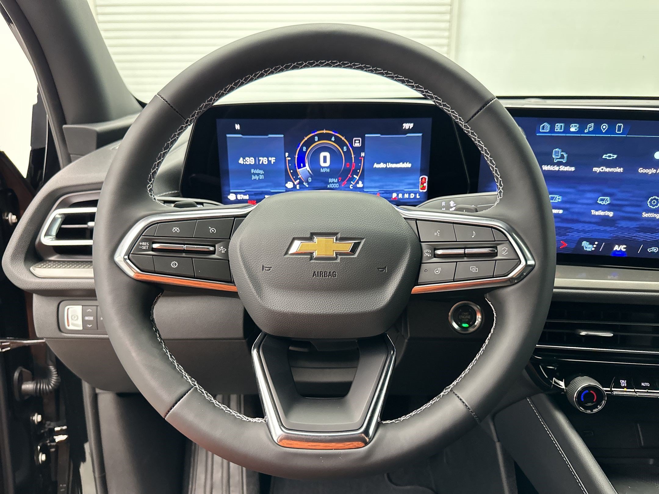 New 2026 Chevrolet Traverse LT w/ Driver Confidence Package AWD/4WD image 11