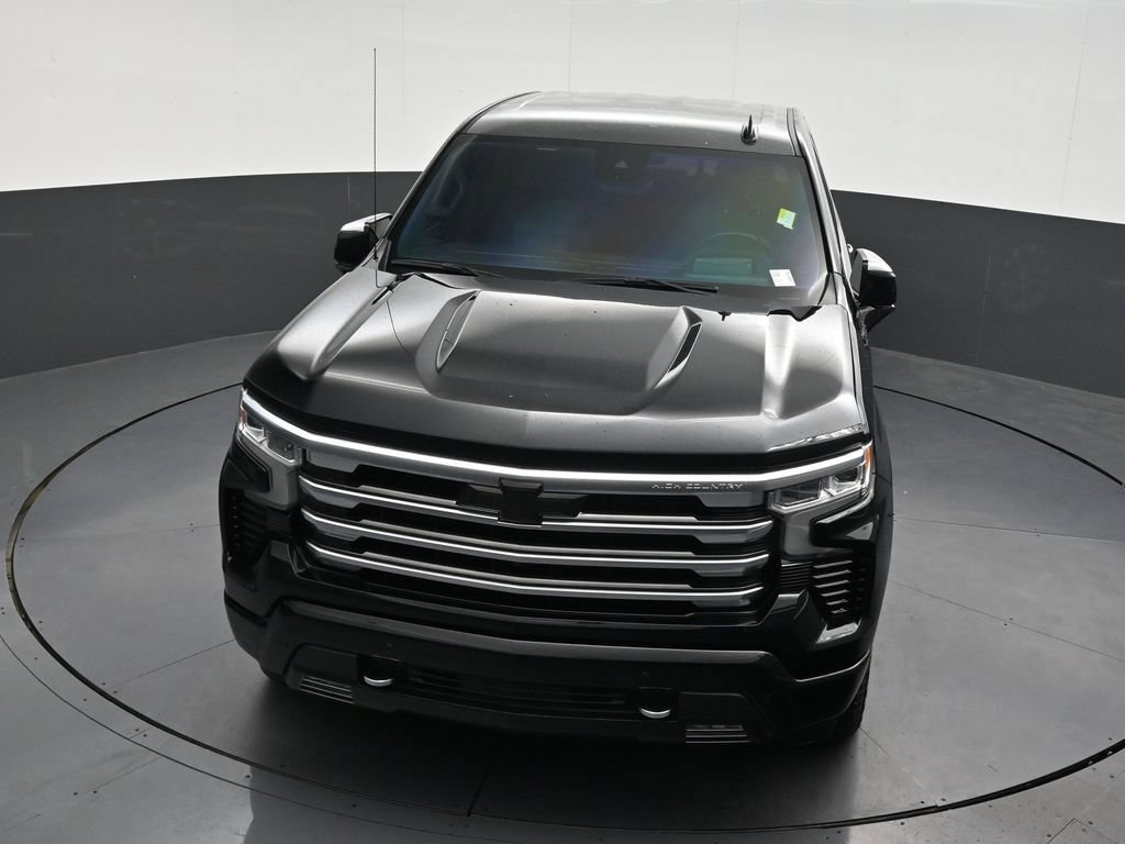 Used 2024 Chevrolet Silverado 1500 High Country w/ Technology Package AWD/4WD image 22