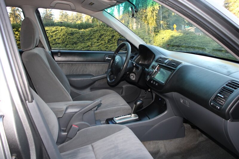 Used 2004 Honda Accord LX image 12