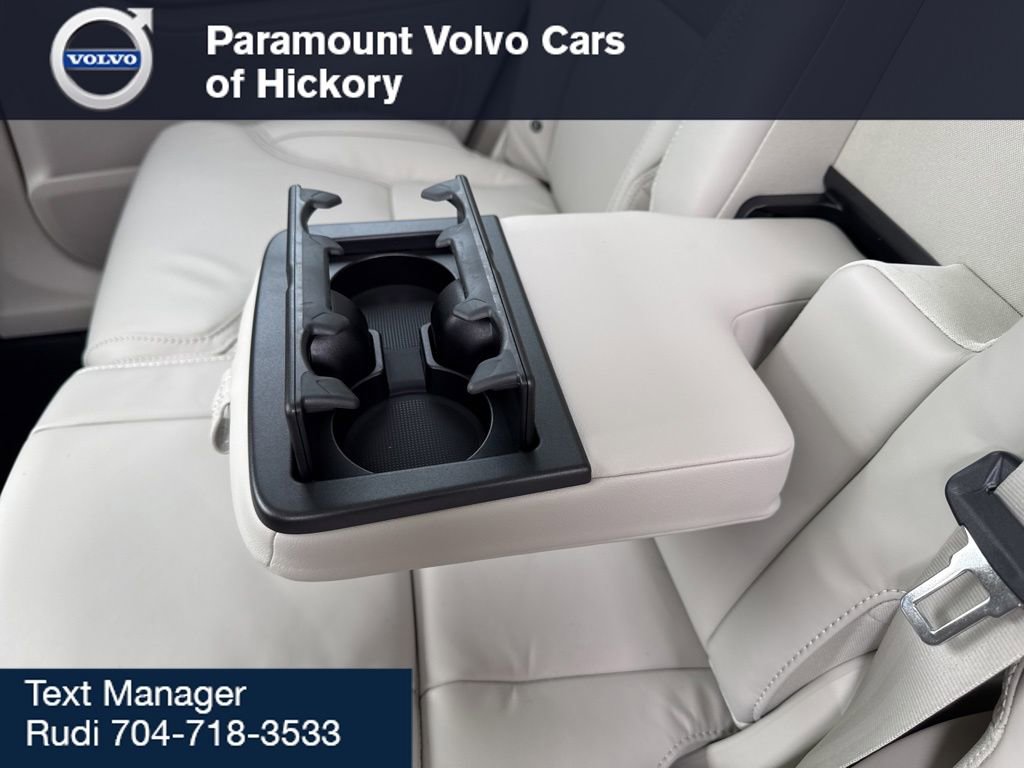 New 2026 Volvo XC90 B6 Ultra w/ Protection Package image 21