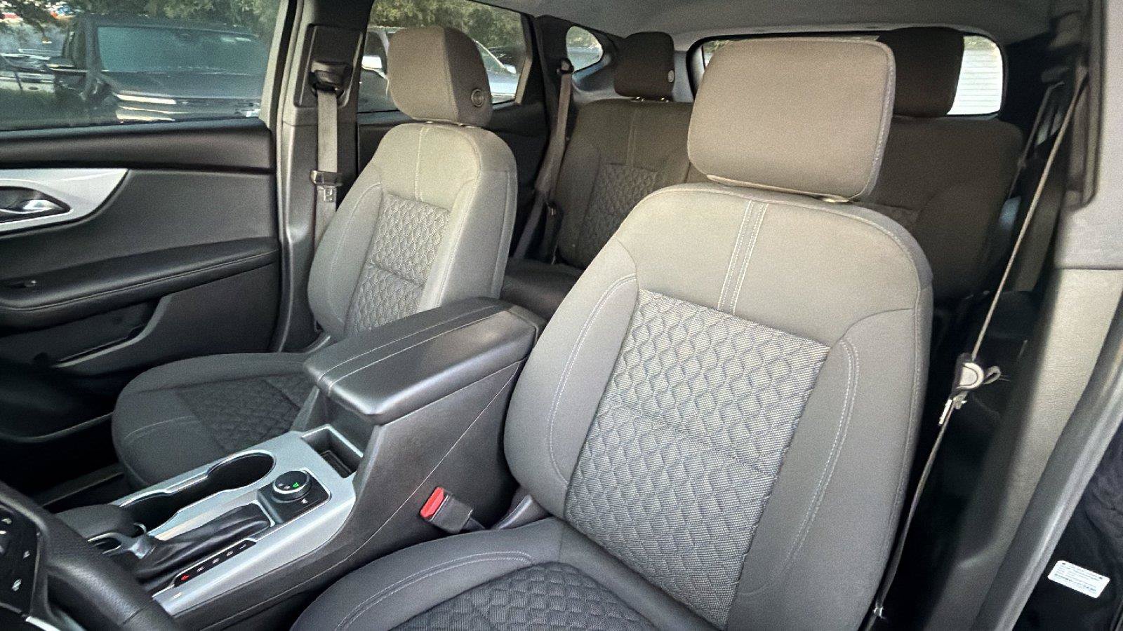 Used 2021 Chevrolet Blazer LT FWD image 4