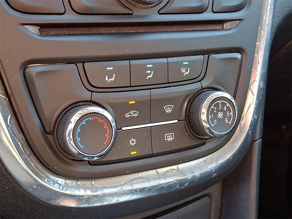 Used 2014 Buick Encore FWD image 20