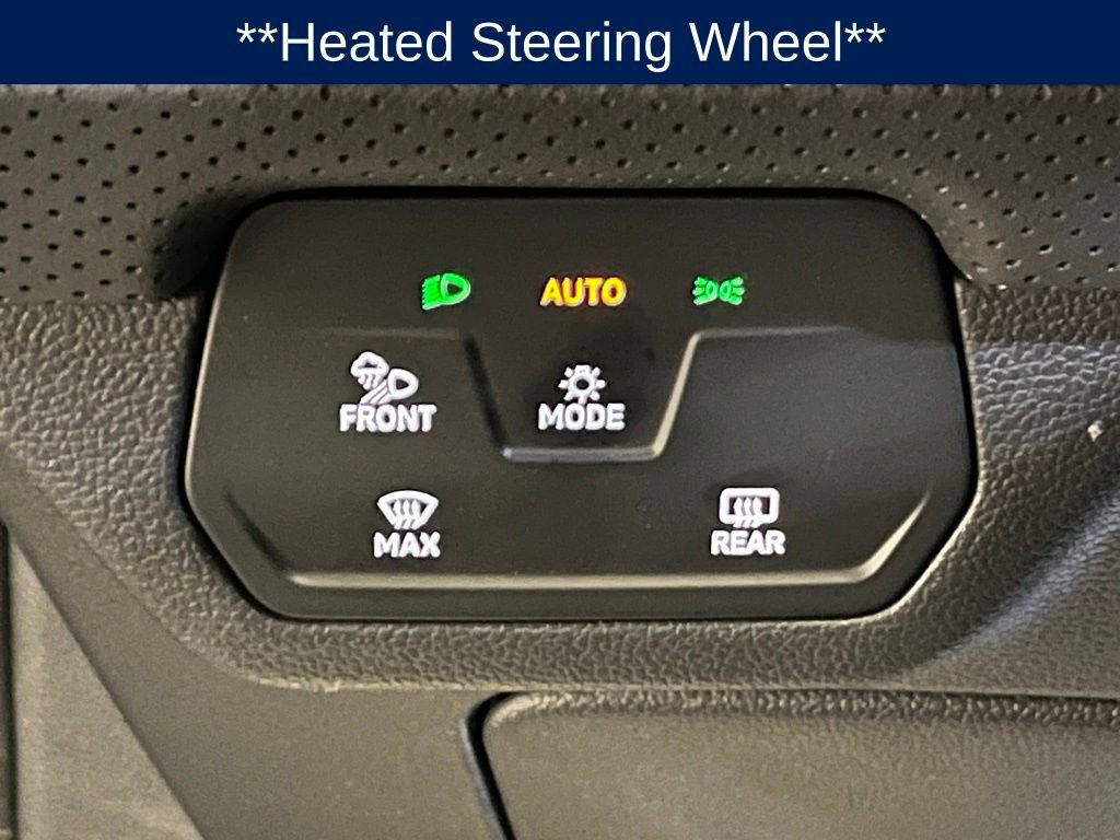 Used 2025 Volkswagen Atlas Cross Sport SEL Premium R-Line image 18