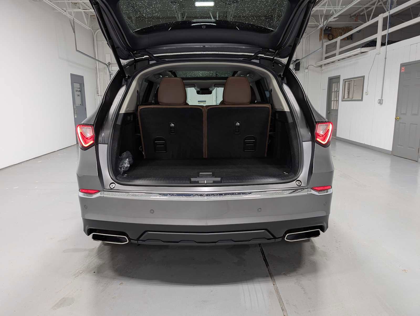 Certified 2023 Acura MDX w/Technology Package image 47