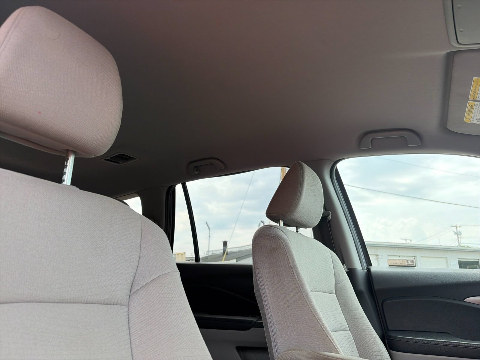 Used 2018 Honda Pilot LX image 19