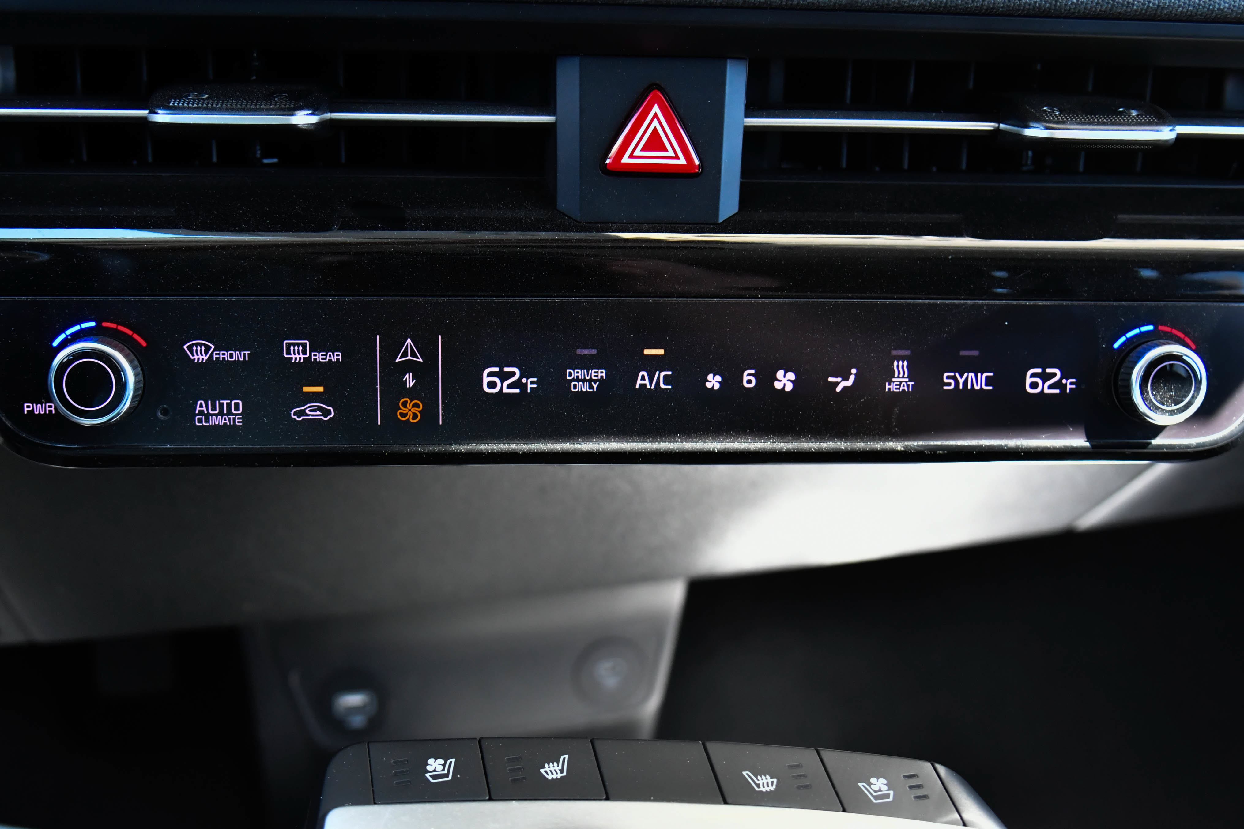 Used 2023 Kia EV6 Wind w/ Wind Technology Package RWD image 31