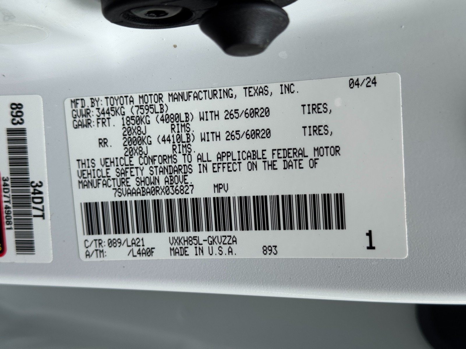 Used 2024 Toyota Sequoia Platinum AWD/4WD image 51