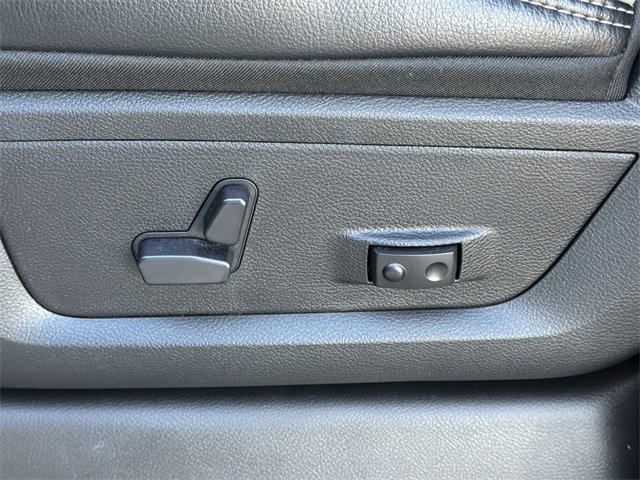 Used 2024 RAM 3500 Laramie w/ Night Edition image 21