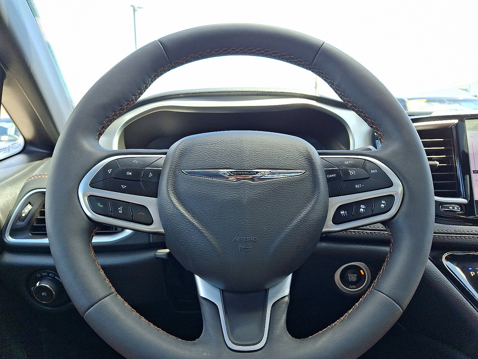 Certified 2024 Chrysler Pacifica Pinnacle image 21