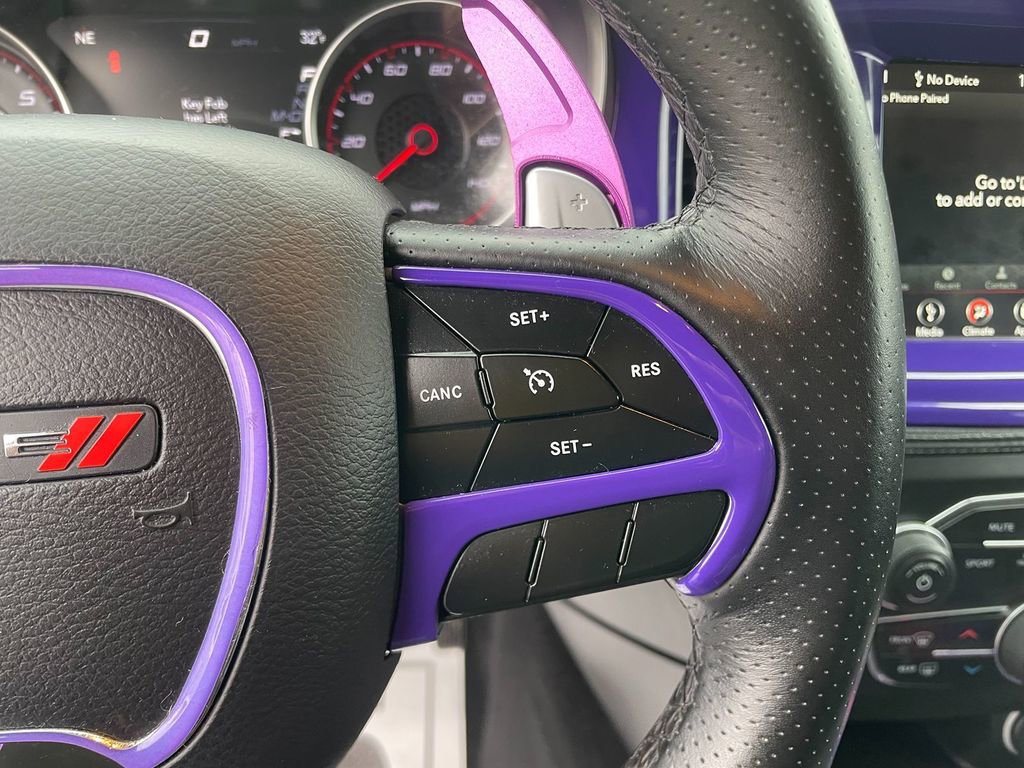 Used 2019 Dodge Charger SXT w/ Plus Group image 17