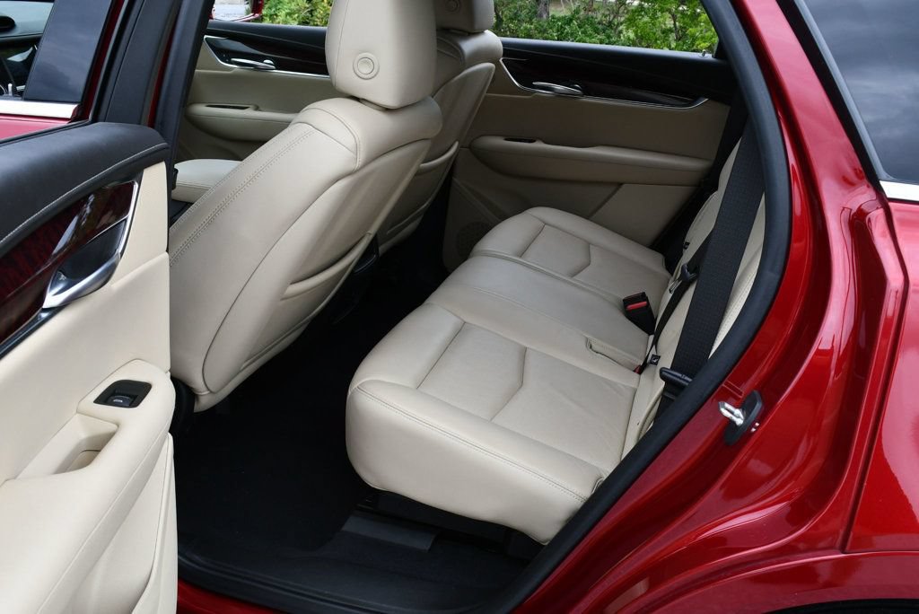 Used 2019 Cadillac XT5 Luxury FWD image 15