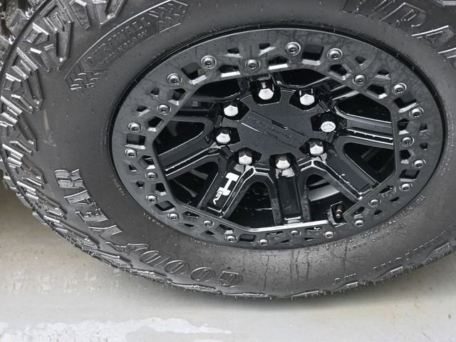 Certified 2024 GMC Hummer EV 3X w/ Omega Edition image 29