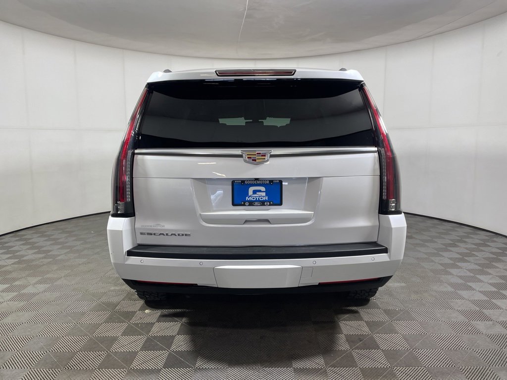Used 2020 Cadillac Escalade 4WD image 6