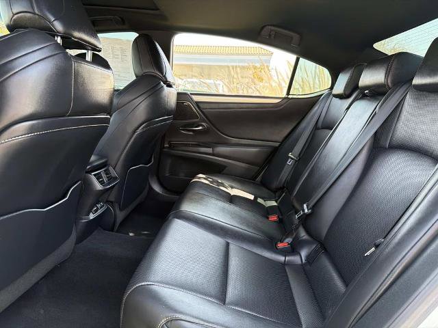 Used 2019 Lexus ES 350 F Sport w/ Accessory Package 2 FWD image 18
