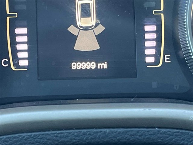 Used 2017 Jeep Cherokee Latitude w/ Safety/Convenience Group image 37