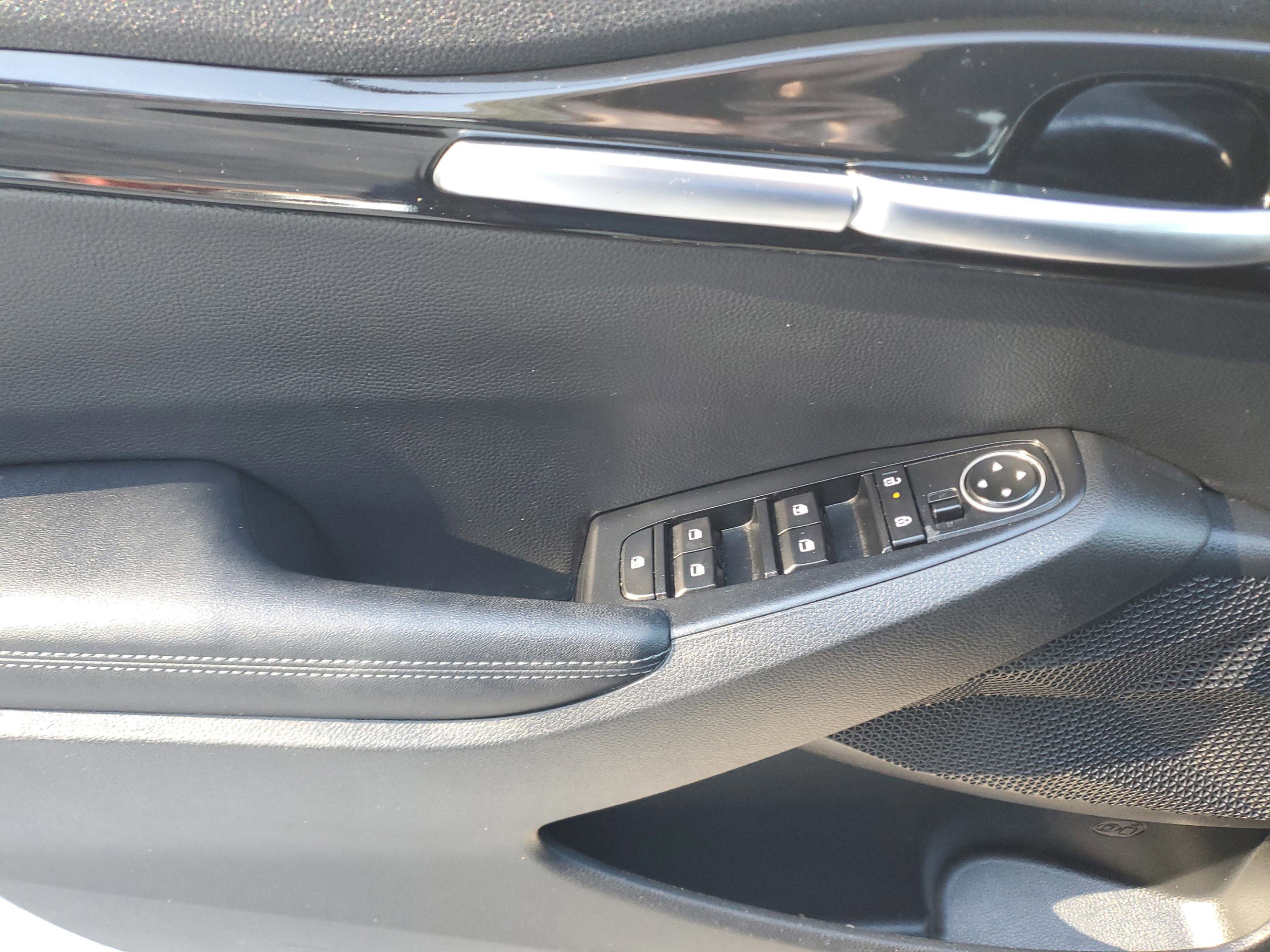 Certified 2024 Kia Seltos X-Line image 18