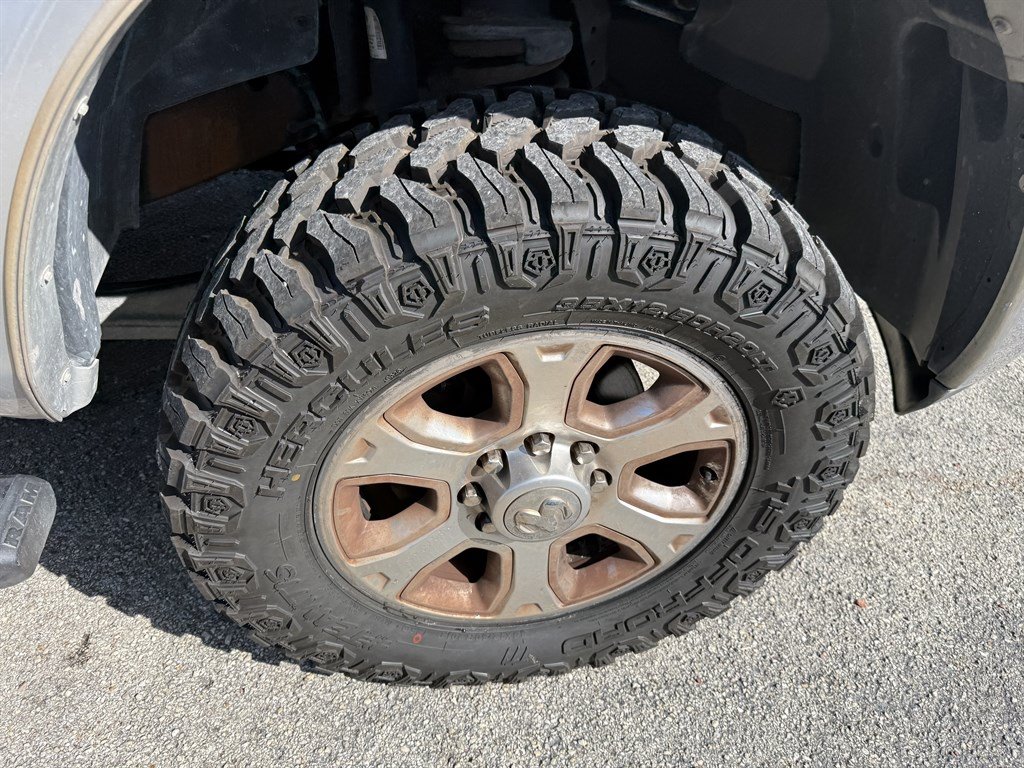 Used 2015 RAM 2500 Laramie AWD/4WD image 12