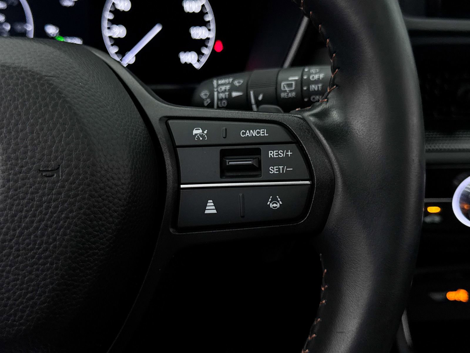 Used 2024 Honda CR-V Sport-L image 31